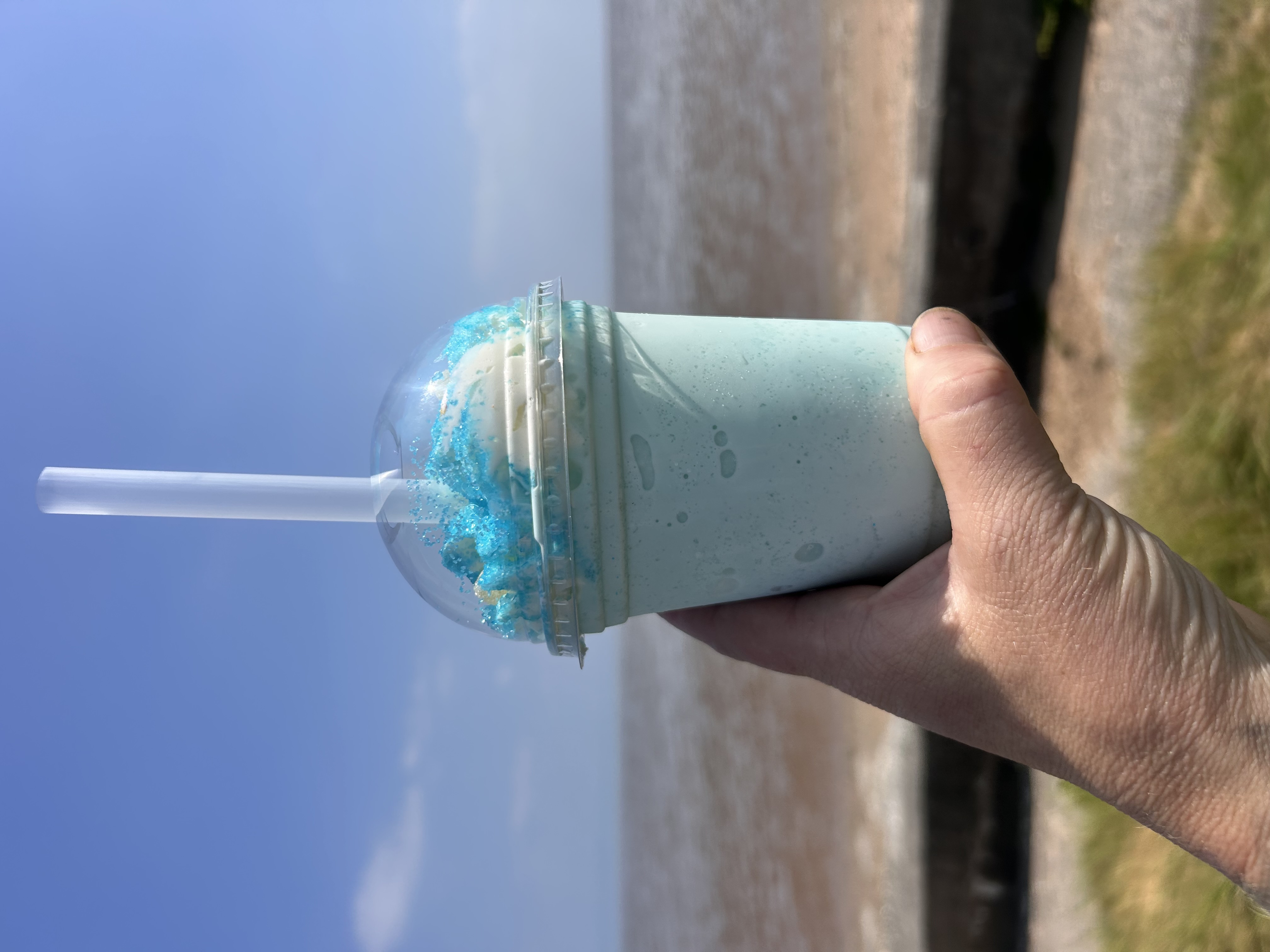 Blue bubblegum milkshake