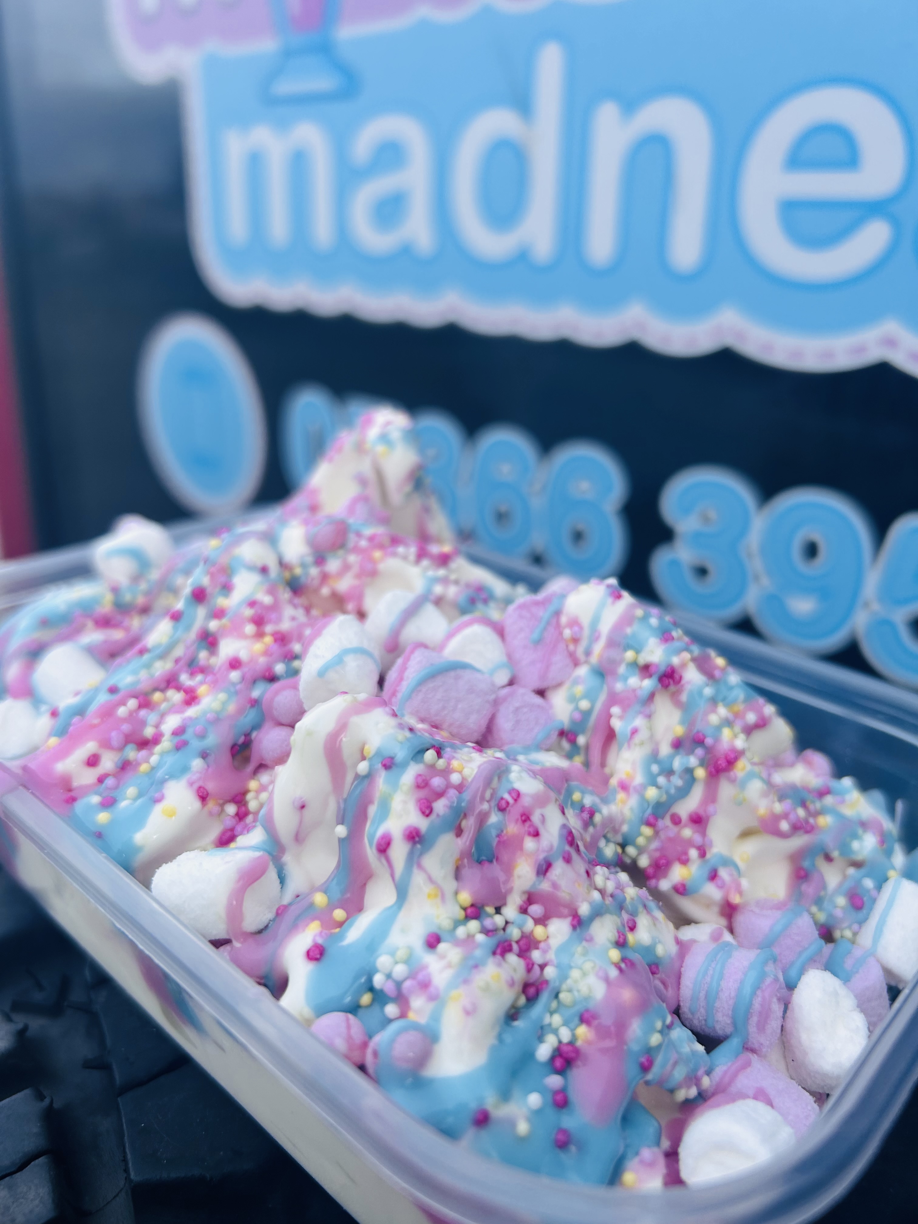 FAIRYLAND SUNDAE (my favourite yum)